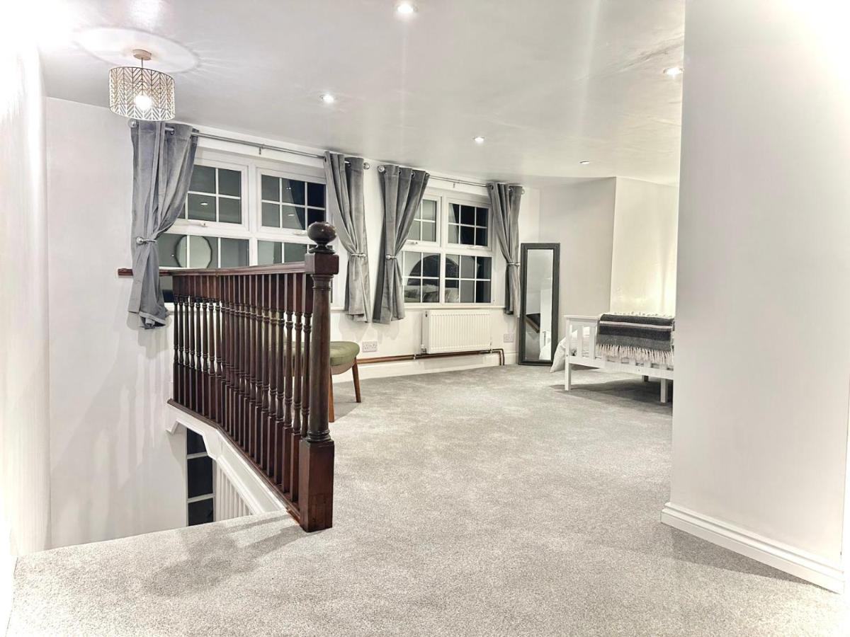 Cosy One Bedroom Apartment Троубридж Экстерьер фото